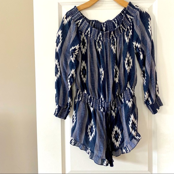 Ripcurl Aztec/Tribal Print Navy Blue Smocked Off Shoulder Romper - Picture 1 of 9